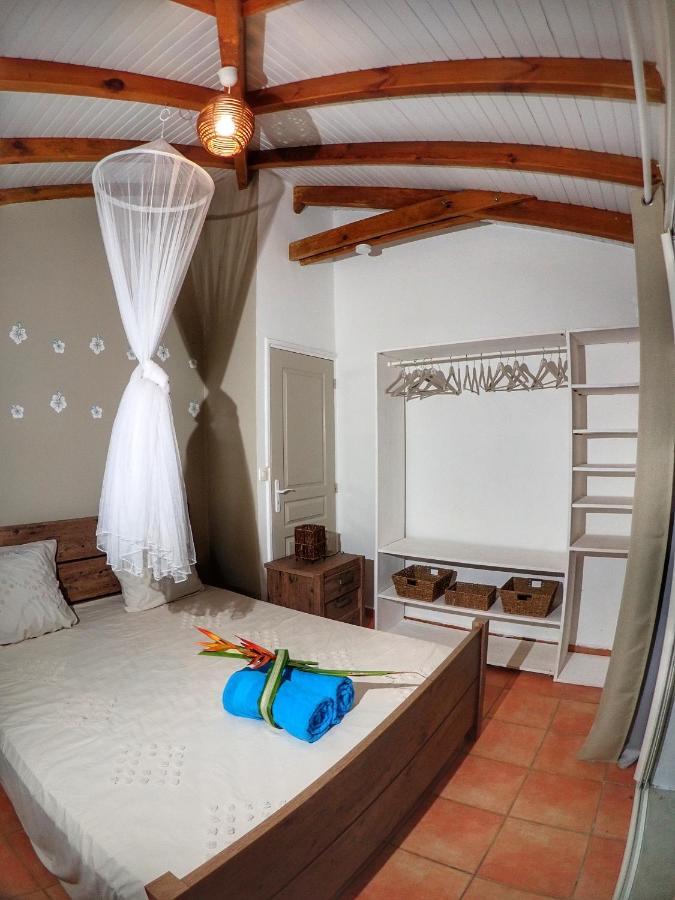 Gite Kaz A Topaze, Piscine, Jardin Tropical Sainte-Rose Zewnętrze zdjęcie